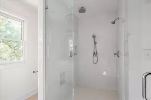 1629 W 12th St, Austin, TX 78703 - Photo 16