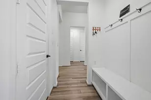 304 Barton Oak Trl, Georgetown, TX 78628 - Photo 12