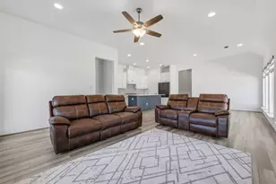 304 Barton Oak Trl, Georgetown, TX 78628 - Photo 20