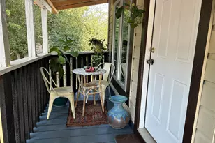 613 Brentwood St, Austin, TX 78752 - Photo 2