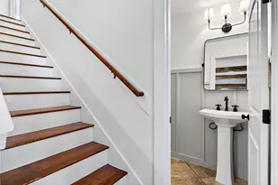 301 Medlin Creek Loop, Dripping Springs, TX 78620 - Photo 18