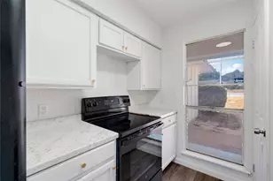 2311 Campden Dr, Austin, TX 78745 - Photo 8