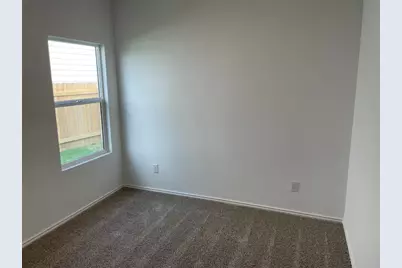 428 Halfmoon Drive, Lockhart, TX 78644 - Photo 14