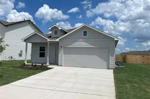 428 Halfmoon Dr, Lockhart, TX 78644 - Photo 1