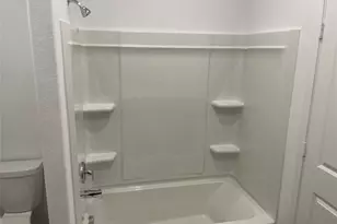 428 Halfmoon Dr, Lockhart, TX 78644 - Photo 10