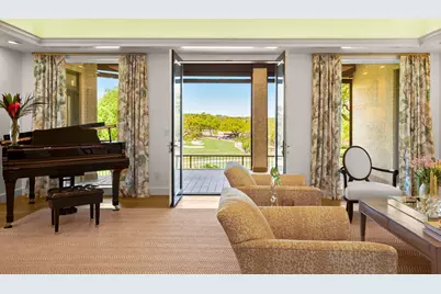 6 Links Court, The Hills, TX 78738 - Photo 2