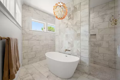 6 Links Court, The Hills, TX 78738 - Photo 24