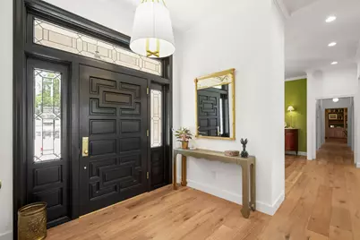 6 Links Court, The Hills, TX 78738 - Photo 4