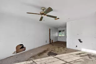 1705 Cherry Meadow Cir, Austin, TX 78745 - Photo 8