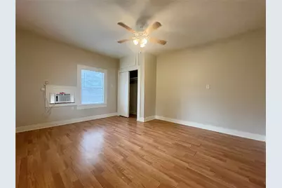 815 Lizzie Street, Taylor, TX 76574 - Photo 12
