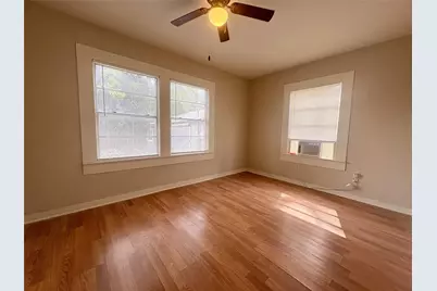 815 Lizzie Street, Taylor, TX 76574 - Photo 10