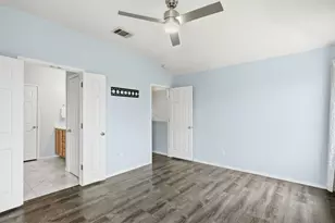 17408 Valentine Dr, Round Rock, TX 78664 - Photo 16