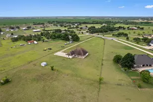 130 Cotton Rows Ln, Taylor, TX 76574 - Photo 4
