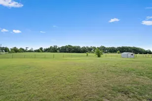 130 Cotton Rows Ln, Taylor, TX 76574 - Photo 10
