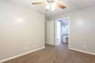 3405 Grooms St, Austin, TX 78705 - Photo 2