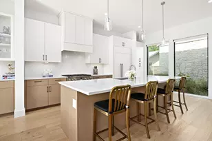 5515 Jim Hogg Ave, Austin, TX 78756 - Photo 12