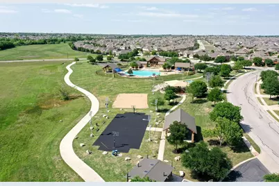 19925 Ploughshores Lane, Pflugerville, TX 78660 - Photo 34