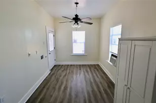 2323 W Salinas St, San Antonio, TX 78207 - Photo 14