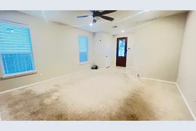 2950 E Old Settlers Boulevard #36, Round Rock, TX 78665 - Photo 12