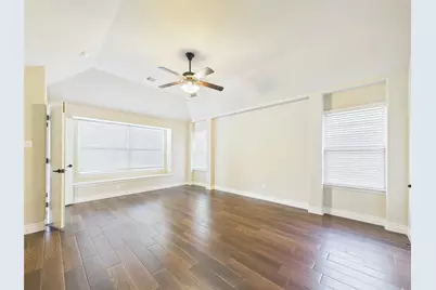 501 Kirkhill Street, Hutto, TX 78634 - Photo 20