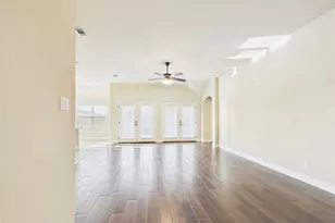 501 Kirkhill St, Hutto, TX 78634 - Photo 8