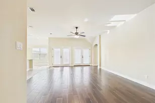 501 Kirkhill St, Hutto, TX 78634 - Photo 6
