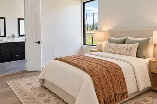 711 N Paleface Ranch Rd, Spicewood, TX 78669 - Photo 20