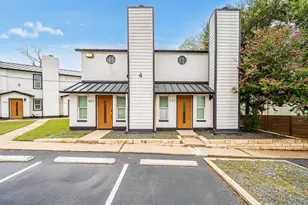 2706 Wheless Ln, Austin, TX 78723 - Photo 2