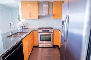 300 Bowie St, Austin, TX 78703 - Photo 6