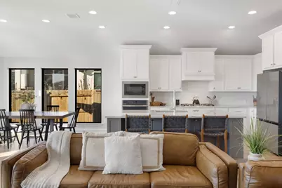 321 Allegheny Way, Kyle, TX 78640 - Photo 14