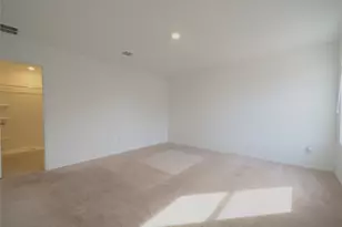 337 Rancho Del Cielo Loop, Jarrell, TX 75637 - Photo 4