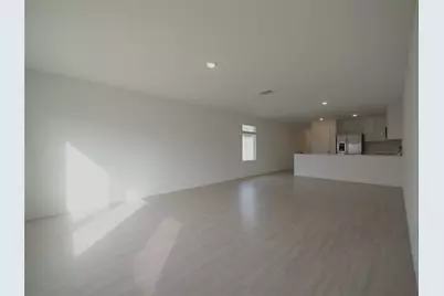 337 Rancho Del Cielo Loop, Jarrell, TX 75637 - Photo 8