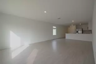 337 Rancho Del Cielo Loop, Jarrell, TX 75637 - Photo 8