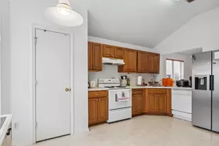 1516 Gunnison Cove, Lockhart, TX 78644 - Photo 8