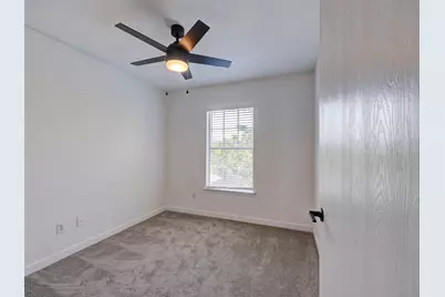 13421 Alysheba Drive, Del Valle, TX 78617 - Photo 18