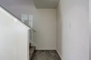13421 Alysheba Dr, Del Valle, TX 78617 - Photo 4