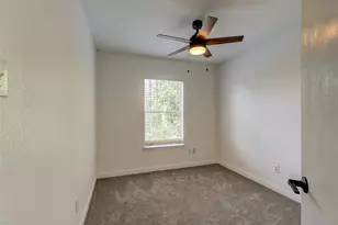 13421 Alysheba Dr, Del Valle, TX 78617 - Photo 16