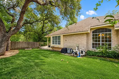 6112 Jumano Lane, Austin, TX 78749 - Photo 34