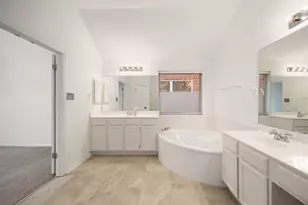 6112 Jumano Ln, Austin, TX 78749 - Photo 22