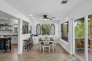 25420 Cove Dr, Spicewood, TX 78669 - Photo 18