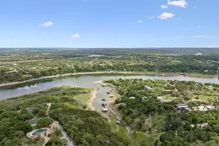 25420 Cove Dr, Spicewood, TX 78669 - Photo 6