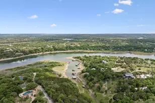 25420 Cove Dr, Spicewood, TX 78669 - Photo 34