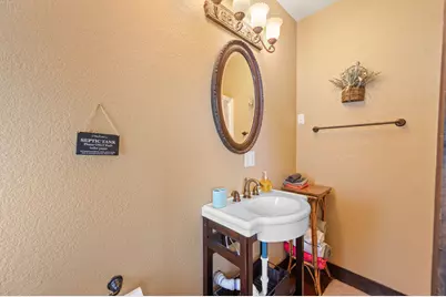 28525 Paradise Manor Drive, Marble Falls, TX 78654 - Photo 14