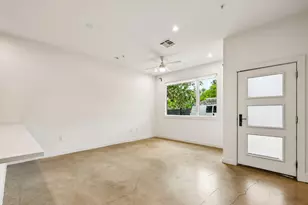 1931 E 38th 1/2 St, Austin, TX 78723 - Photo 4