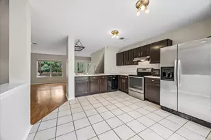 10712 Marshitahs Way, Austin, TX 78748 - Photo 4