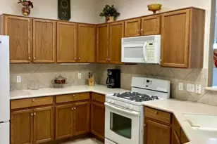 102 Portsmouth Dr, Georgetown, TX 78633 - Photo 14