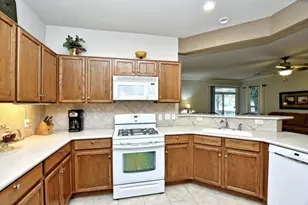 102 Portsmouth Dr, Georgetown, TX 78633 - Photo 12