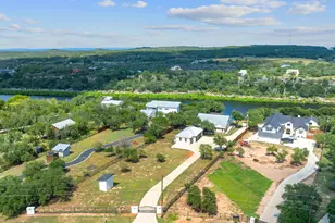 1325 Likeness Rd, Spicewood, TX 78669 - Photo 38