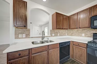 13124 Winecup Mallow Trail, Elgin, TX 78621 - Photo 12