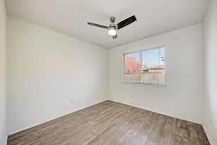 13124 Winecup Mallow Trl, Elgin, TX 78621 - Photo 22